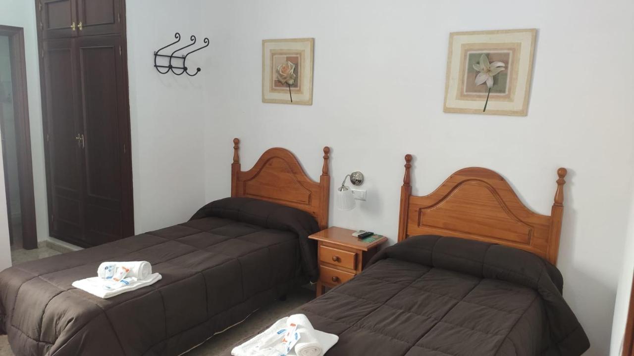 Hostal Efebo 24H Antequera Zewnętrze zdjęcie